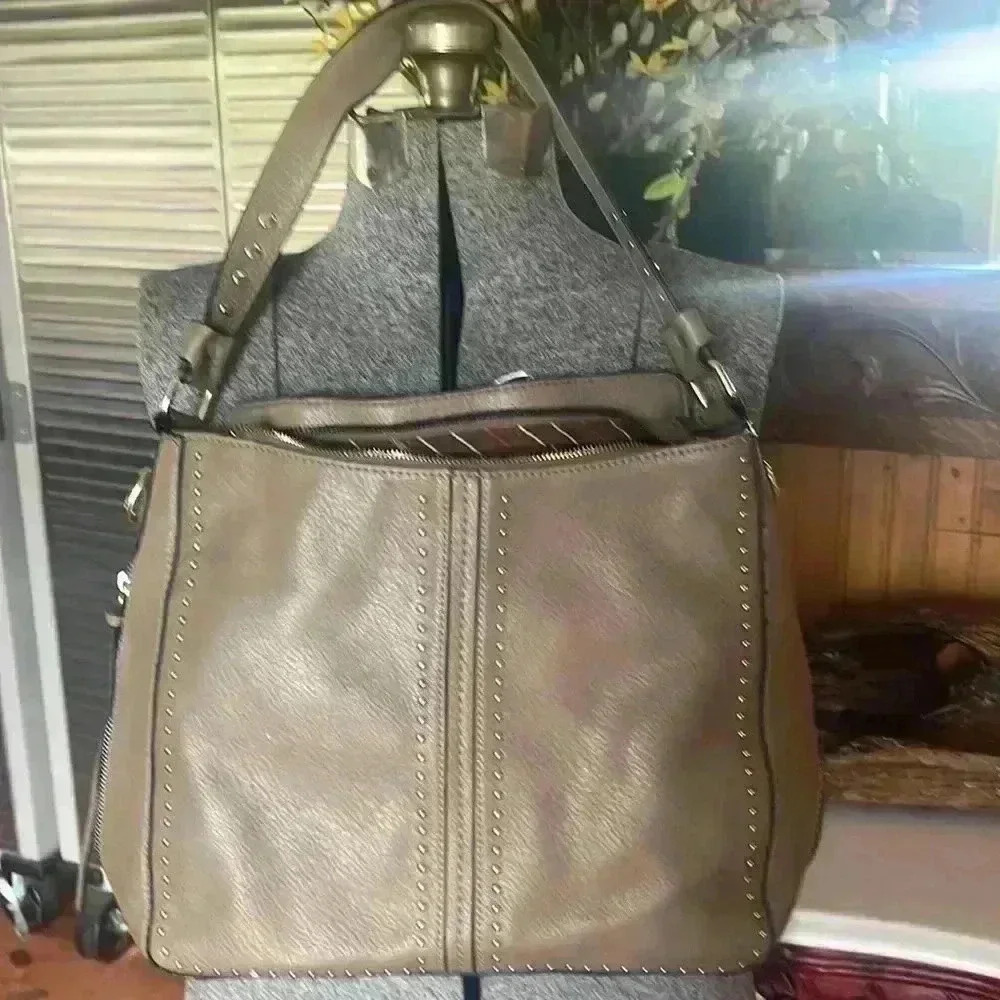 Montana West genuine, leather women’s purse.